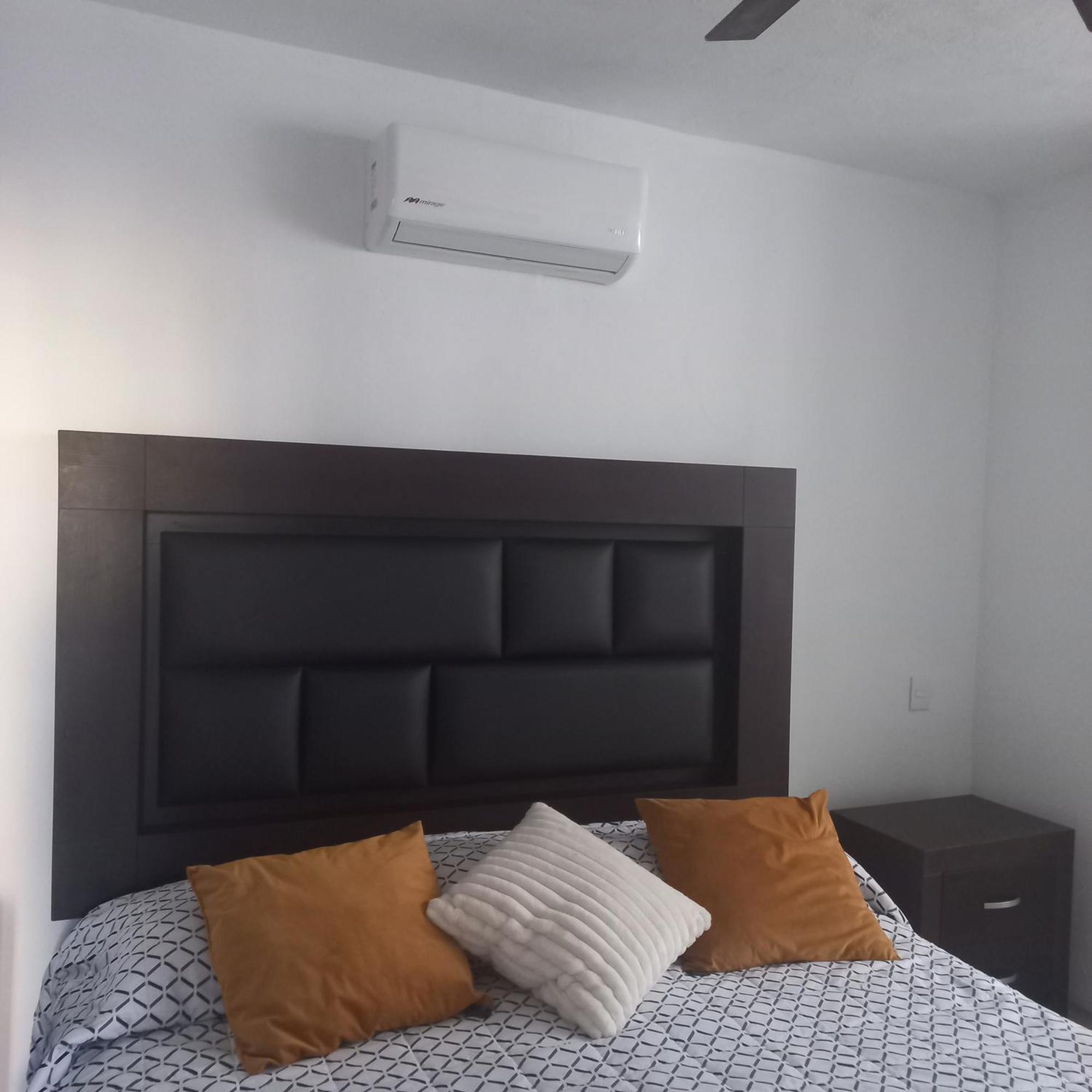 Hermosa Casa En Orilla Del Lago -Zona De Villedos- San Cristobal Zapotitlan Luaran gambar